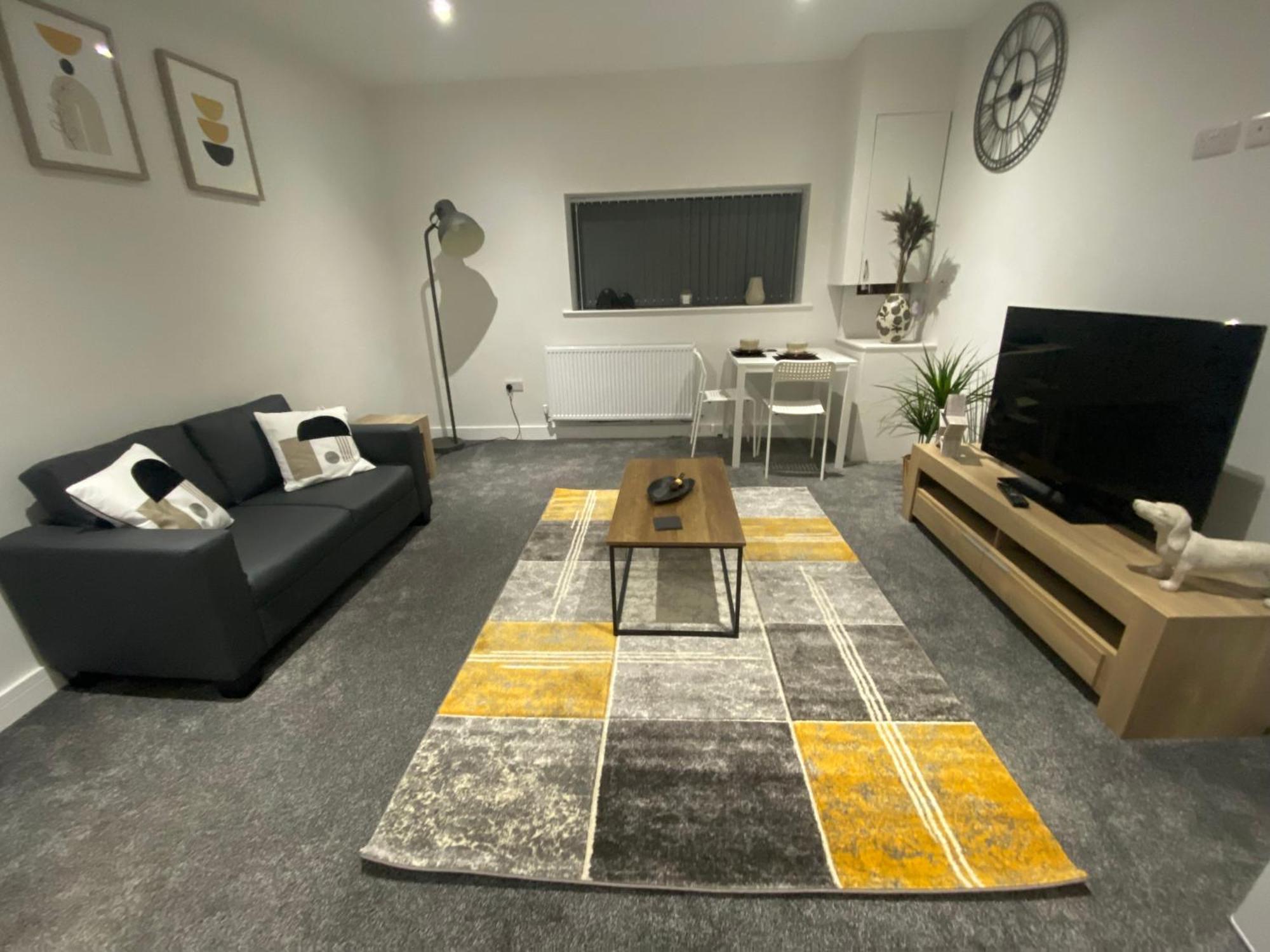 1 Bedroom Apartments In Bolton Town Centre Exteriör bild